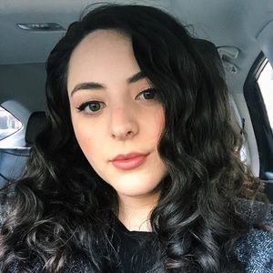 Meet your Posher, Nicolette